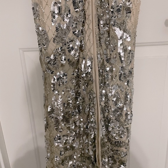 Gorgeous Designer Parker Black Hand Sewn Beaded Sequin Gown - Picture 5 of 10